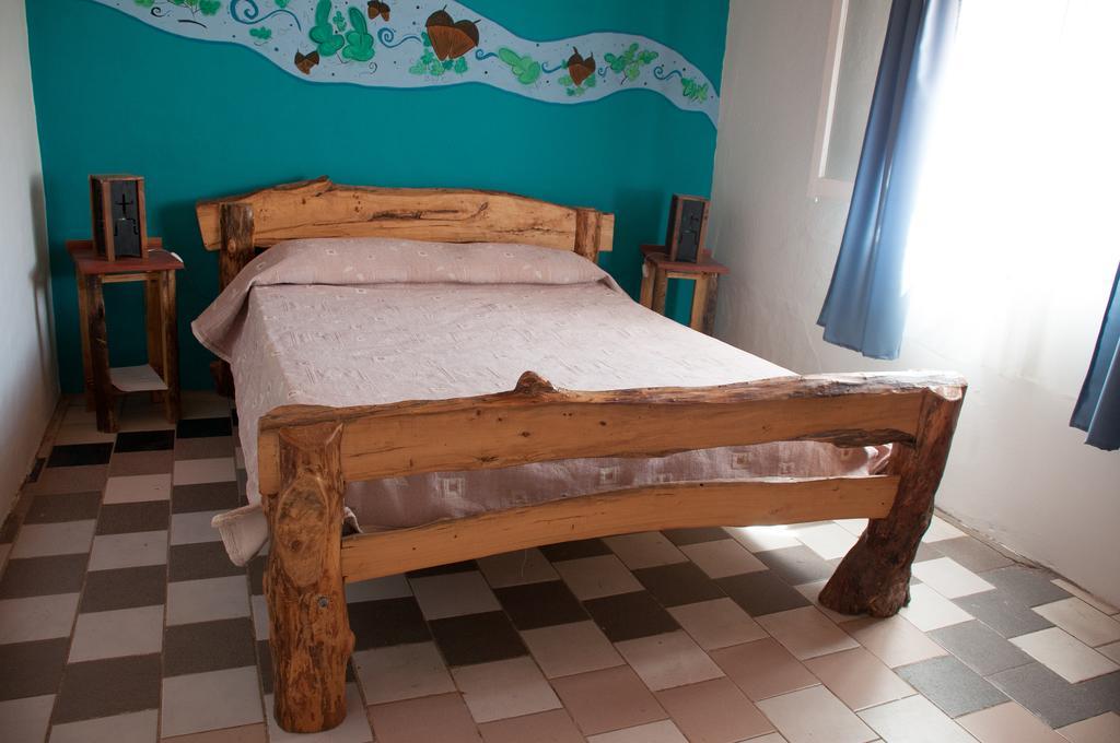 Hosteria Rural Viejo Roble São Rafael Quarto foto